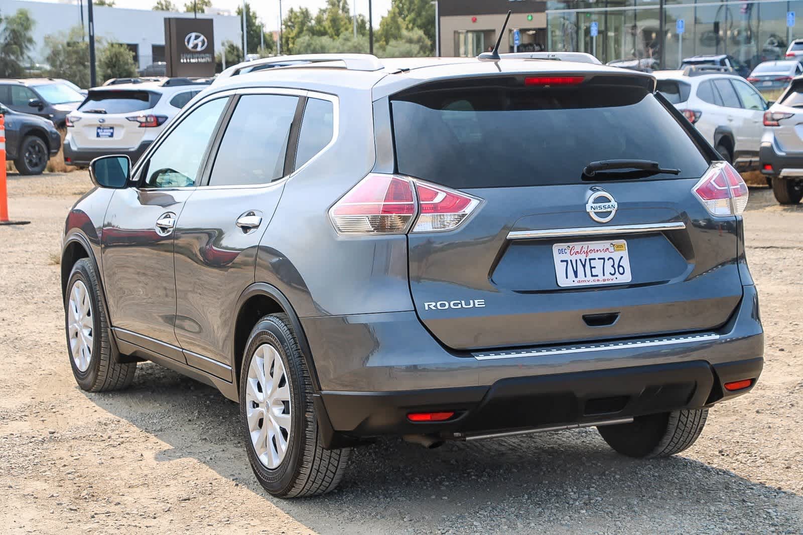 Used 2016 Nissan Rogue S with VIN 5N1AT2MN7GC899361 for sale in Elk Grove, CA