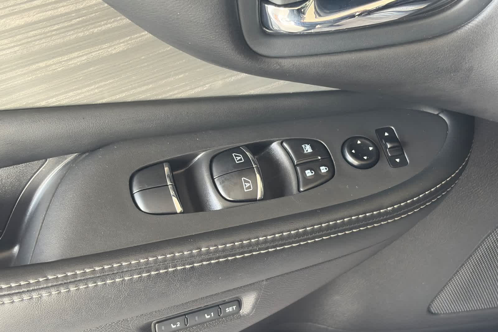 Used 2017 Nissan Murano SUV