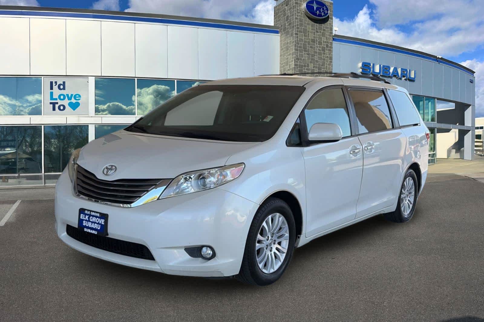 2016 Toyota Sienna XLE