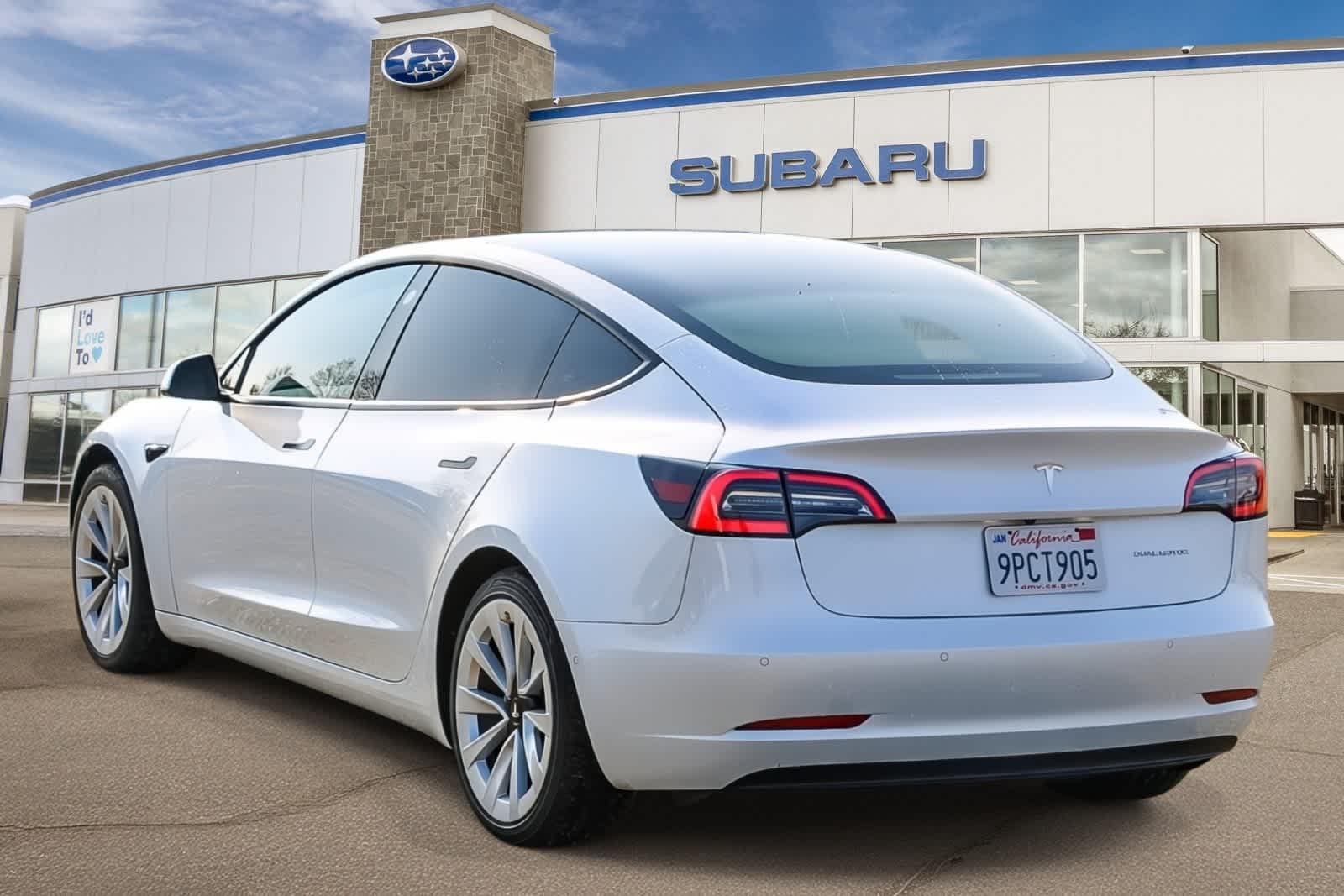 Used 2022 Tesla Model 3 Long Range with VIN 5YJ3E1EB9NF142547 for sale in Elk Grove, CA