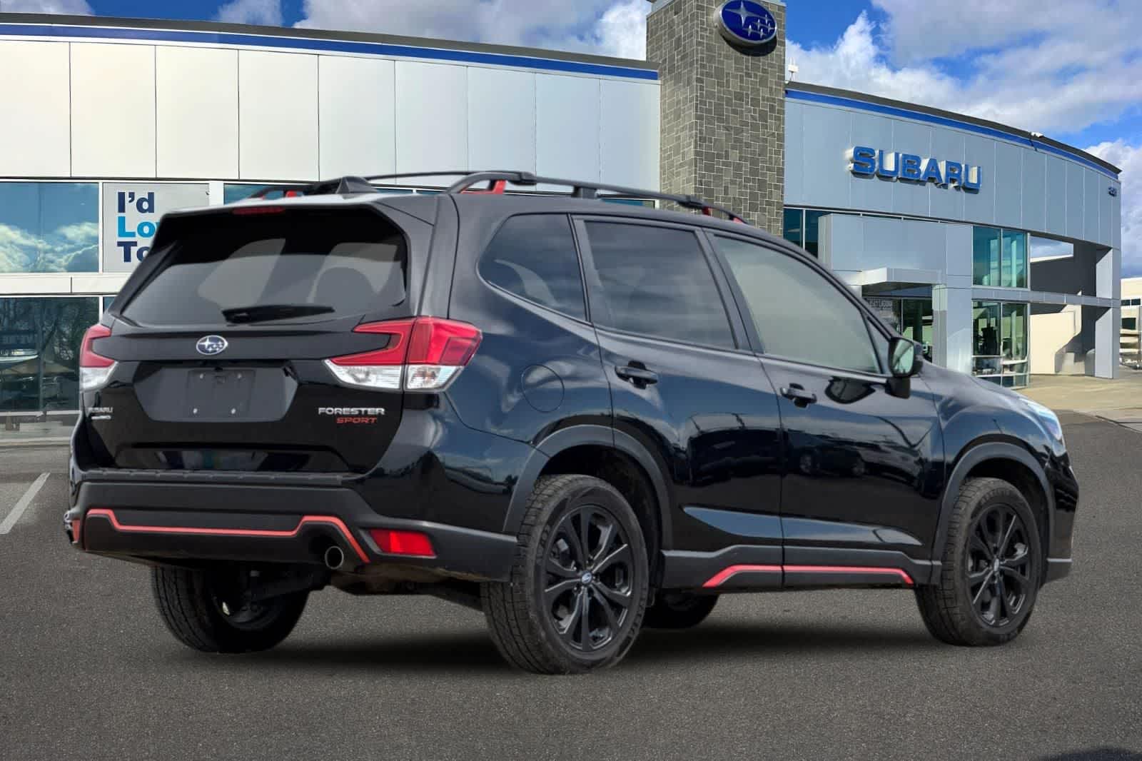 2021 Subaru Forester Sport - Photo 2