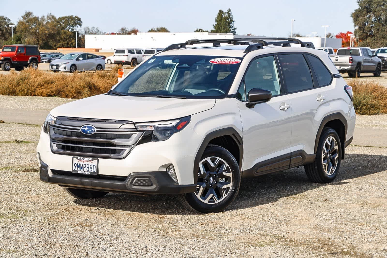 2025 Subaru Forester Premium's photo