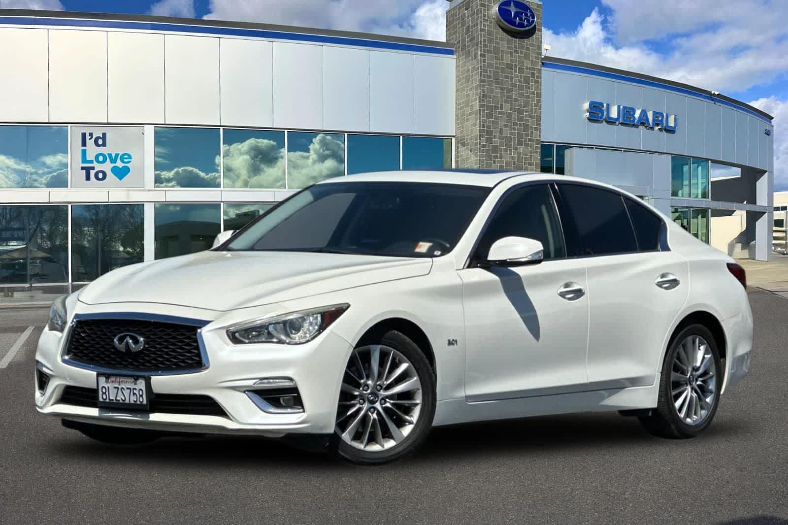 2018 INFINITI Q50 LUXE