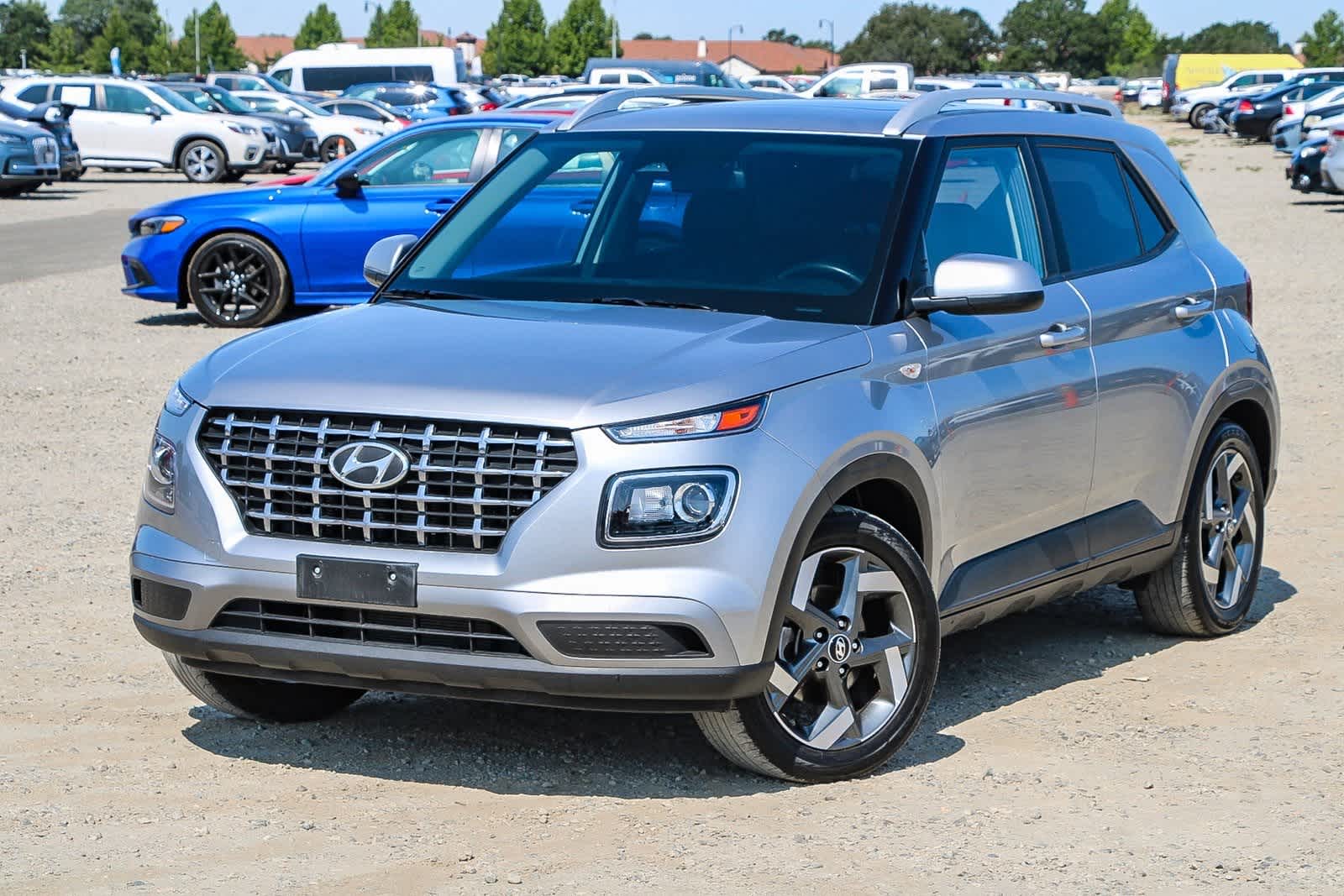2023 Hyundai Venue SEL