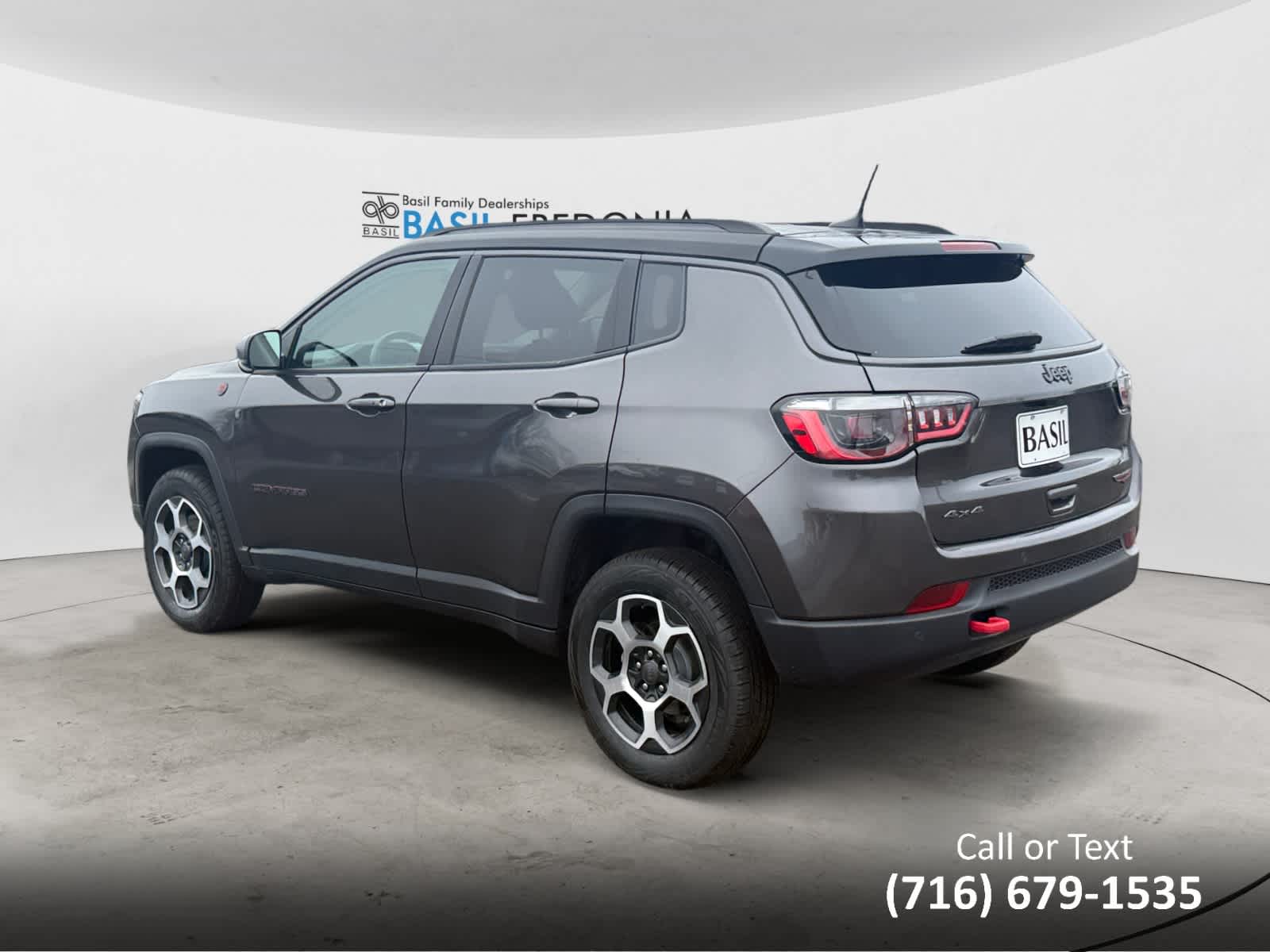 View vehicle photo 3