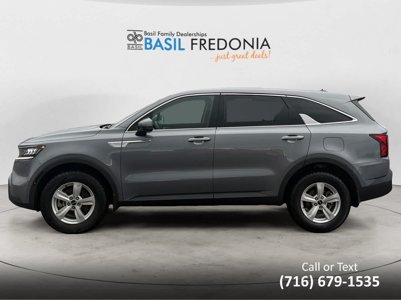 View vehicle photo 2