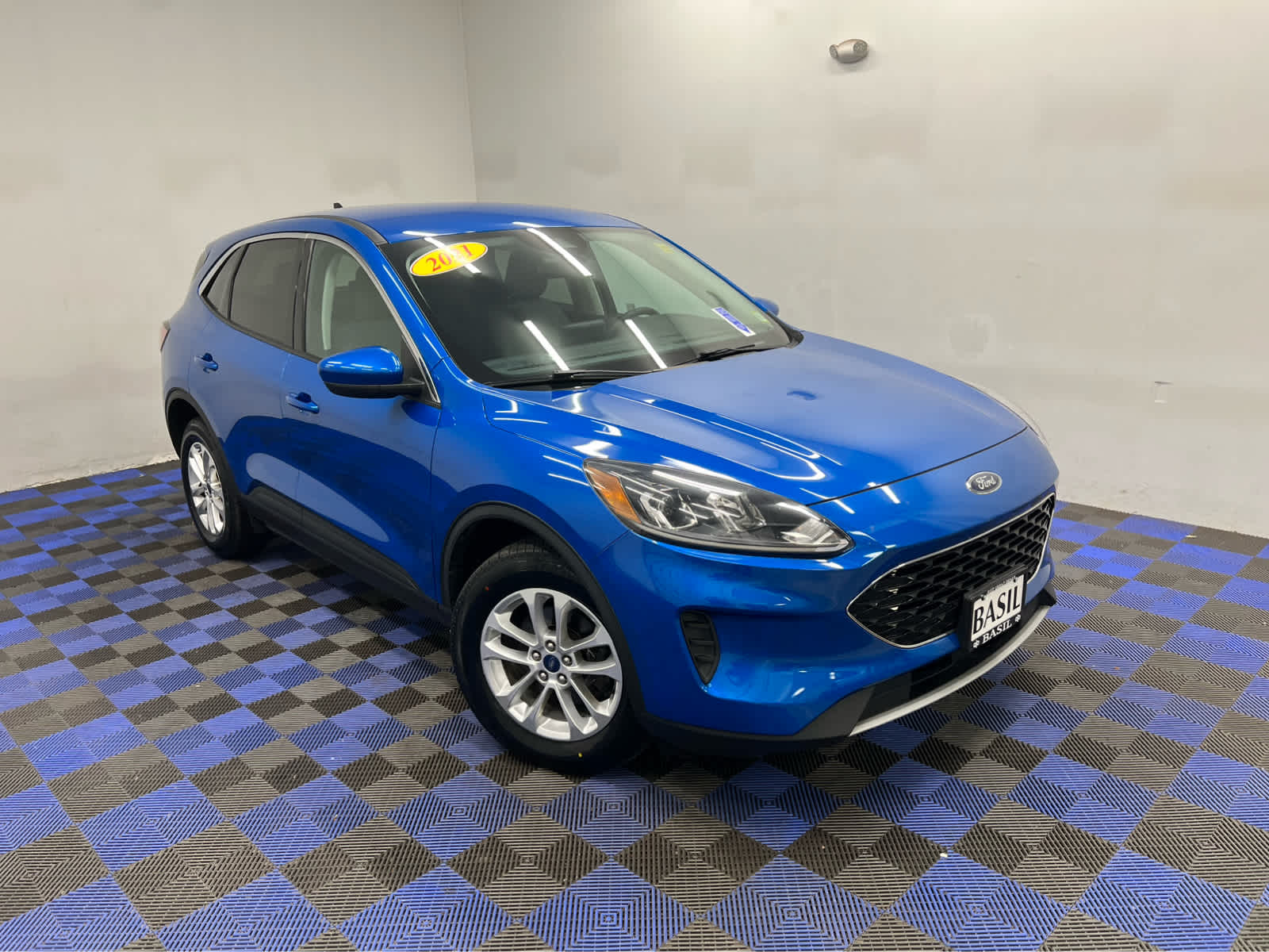 Velocity Blue Metallic 2021 Ford Escape SUV / Crossover All-Wheel Drive 8-Speed Automatic