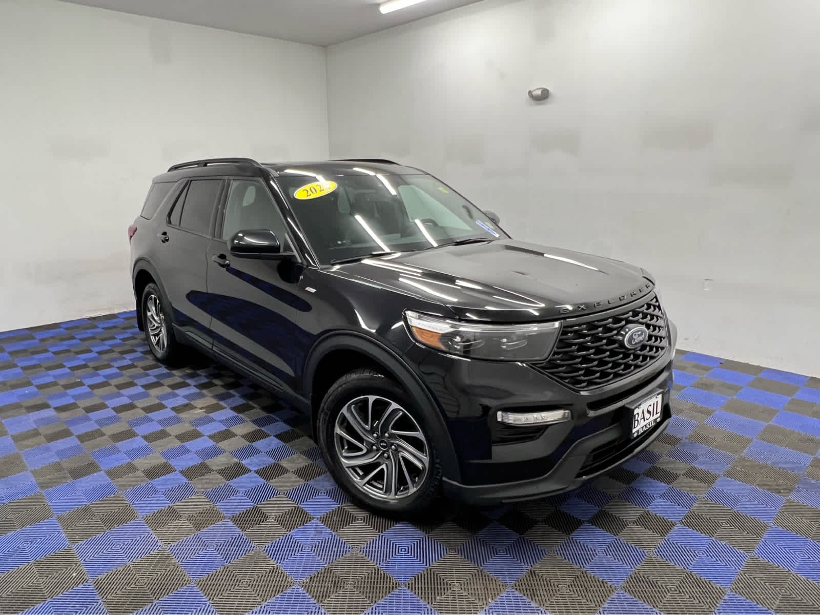 2022 Ford Explorer ST-Line AWD