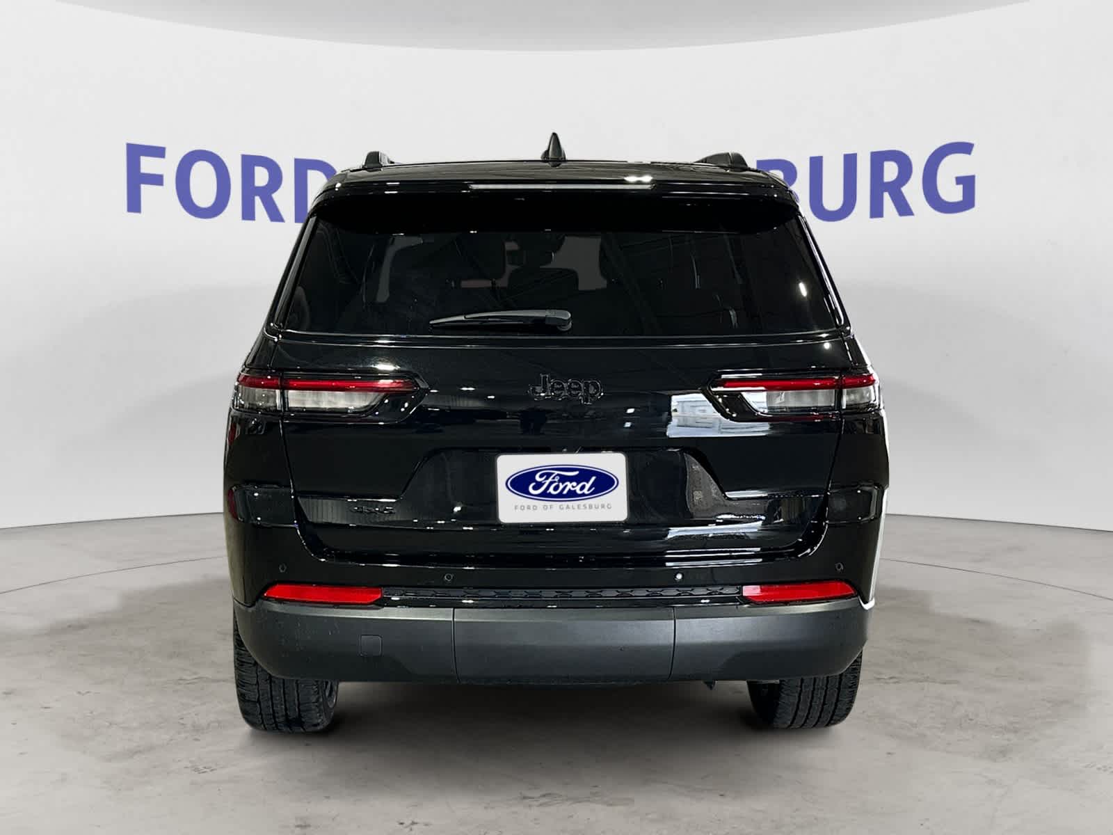 2023 Jeep Grand Cherokee L Altitude