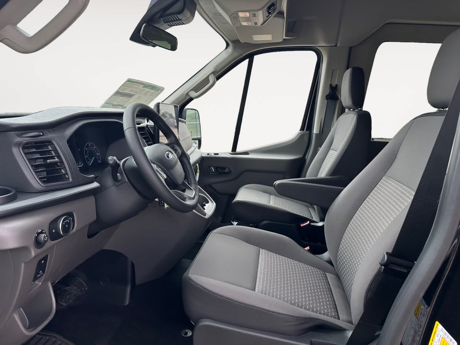 2025 Ford Transit 350 XLT