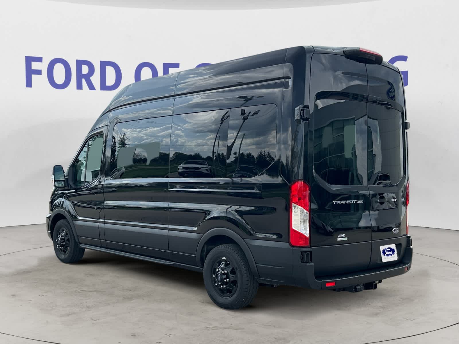 2025 Ford Transit 350 XLT