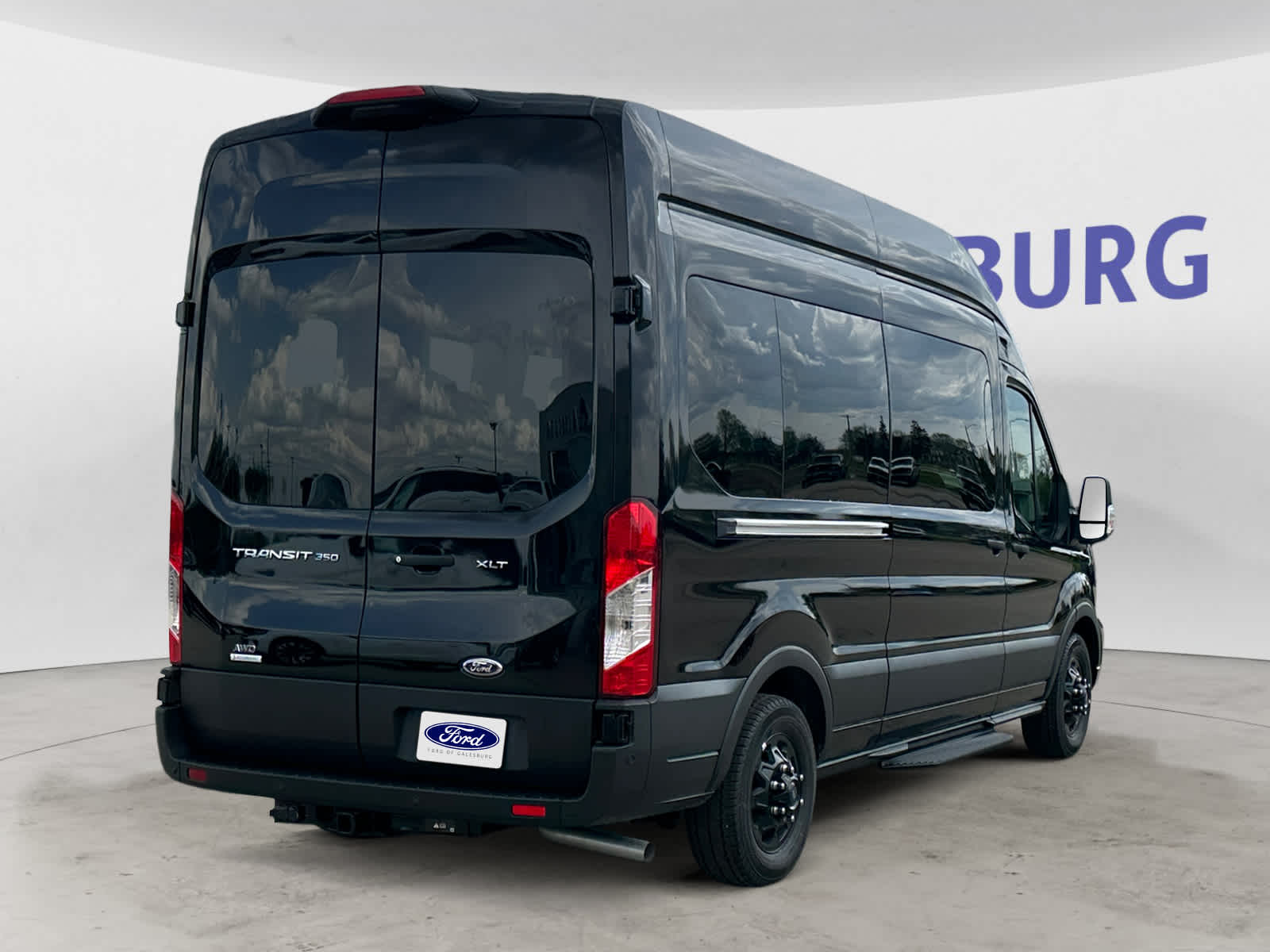 2025 Ford Transit 350 XLT