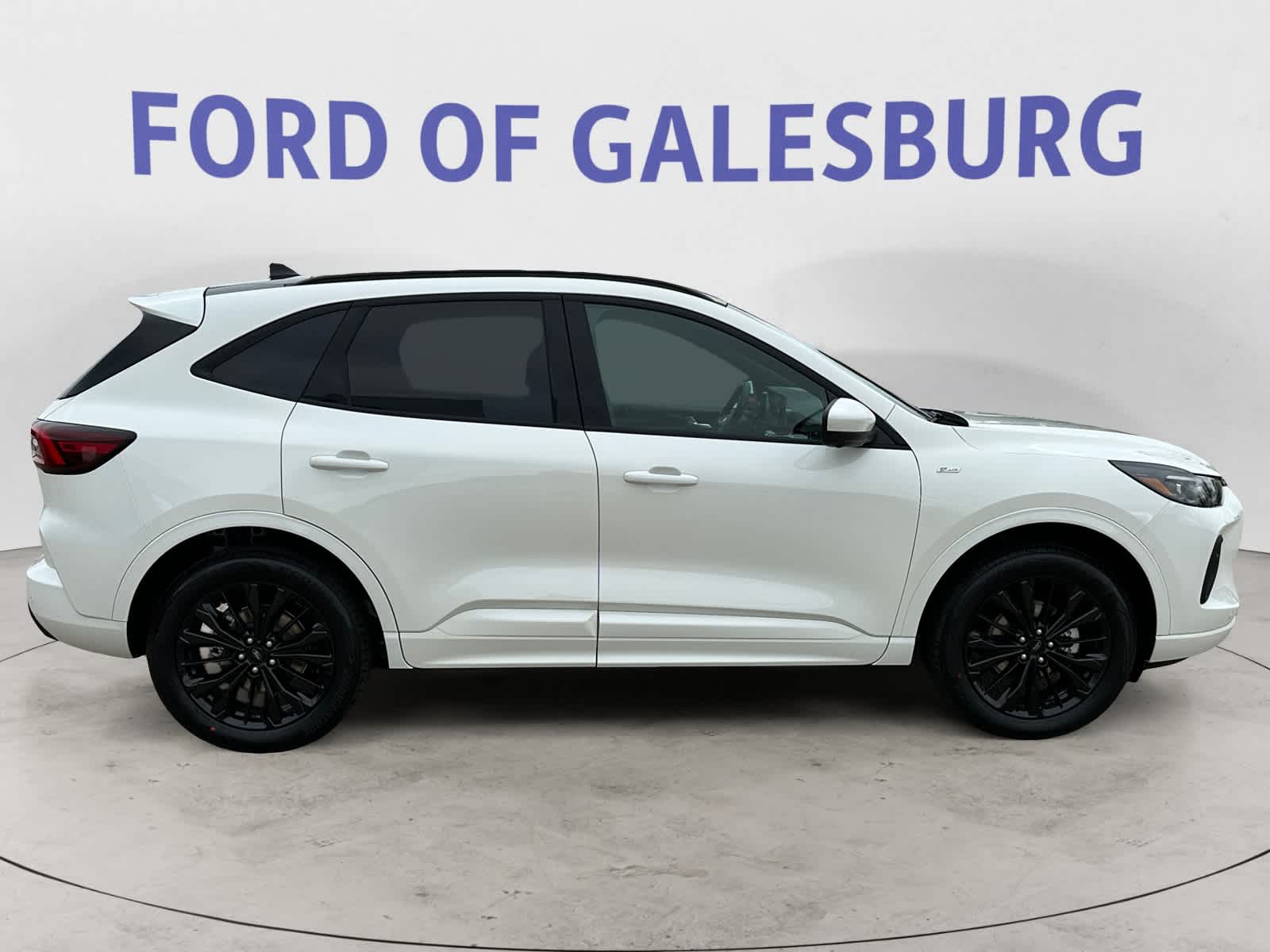 2025 Ford Escape ST-Line Elite