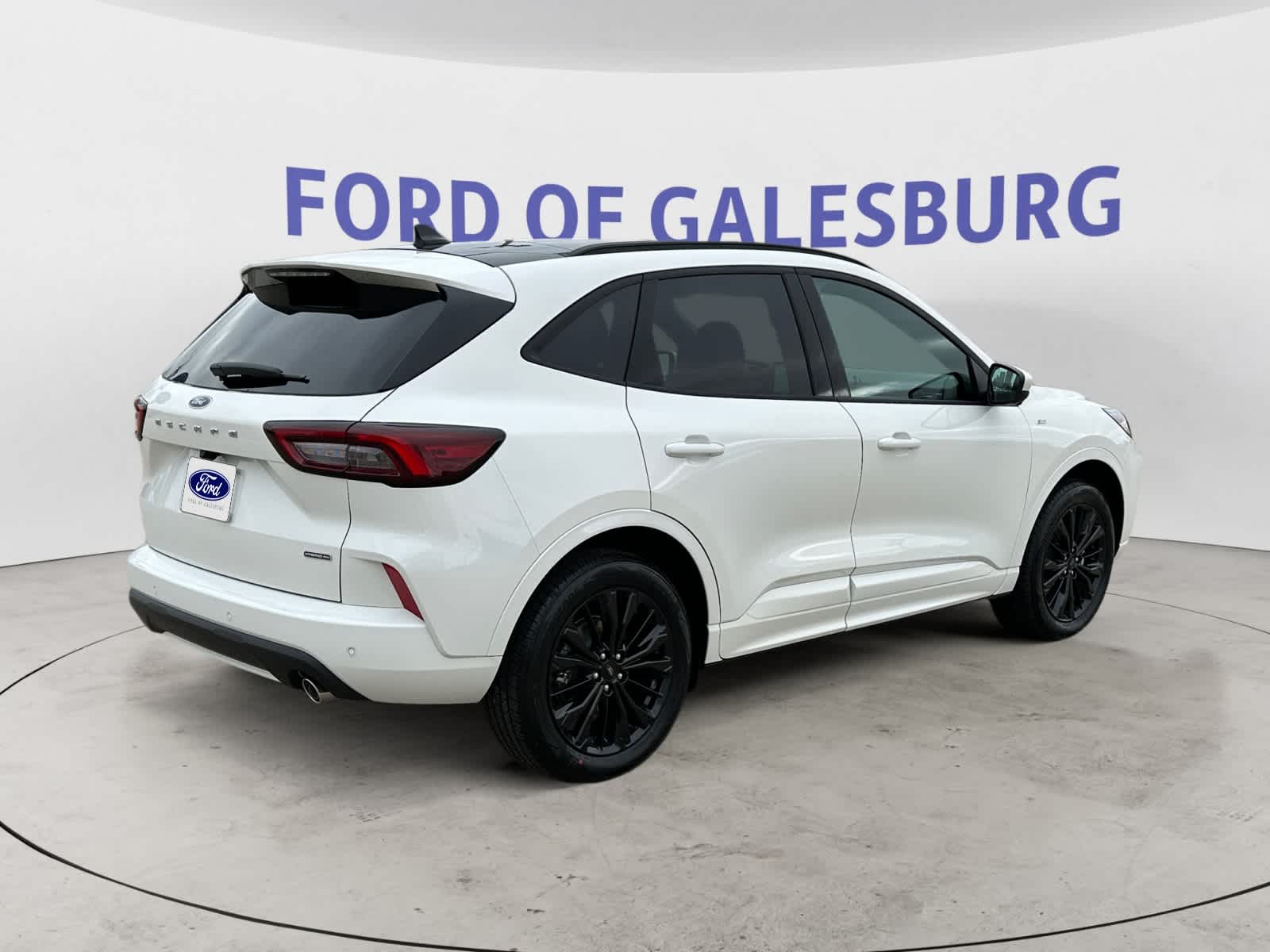 2025 Ford Escape ST-Line Elite