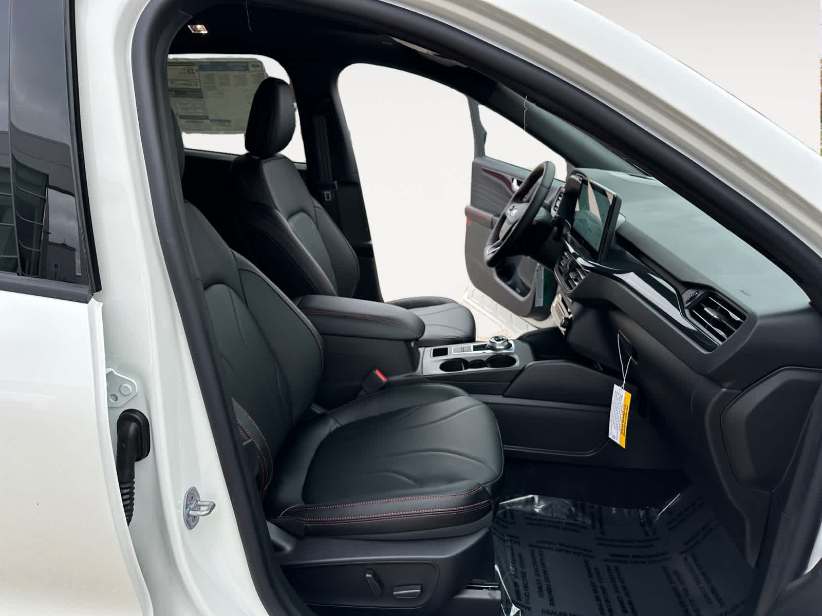 2025 Ford Escape ST-Line Elite