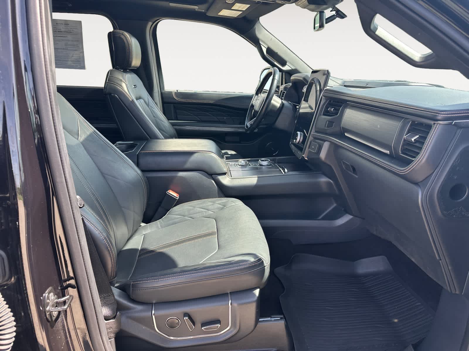 2022 Ford Expedition Platinum