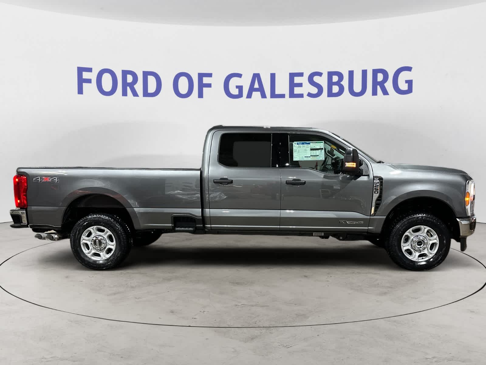 2025 Ford F-250 Super Duty XLT