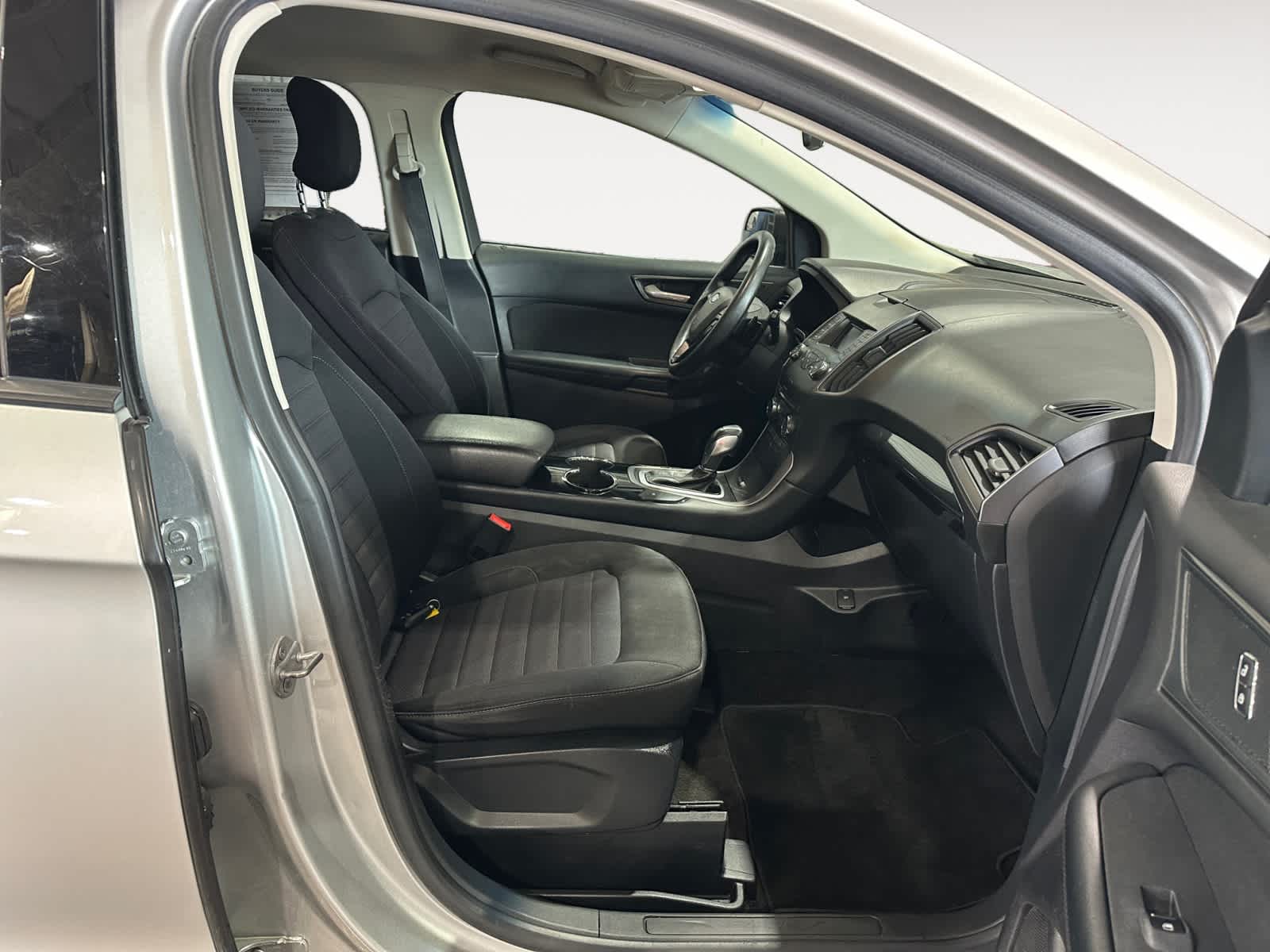 2018 Ford Edge SE