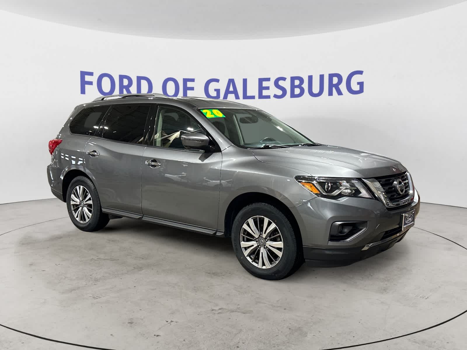 2020 Nissan Pathfinder SL