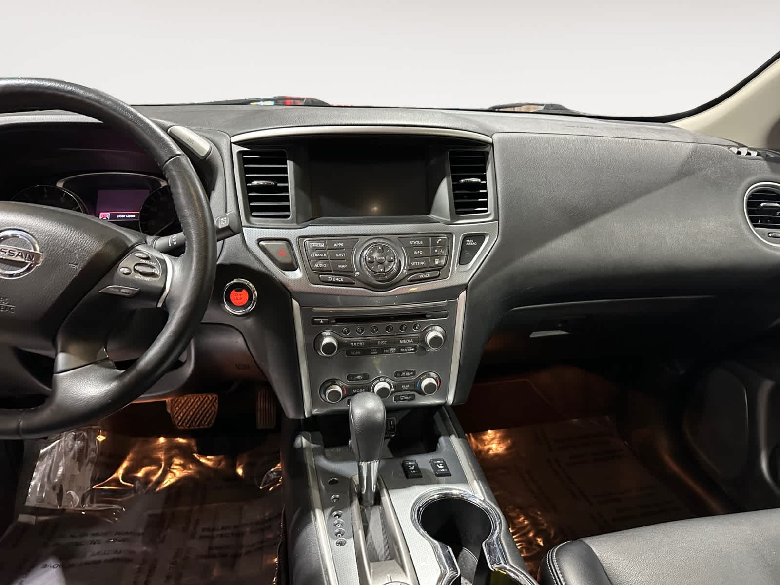 2020 Nissan Pathfinder SL