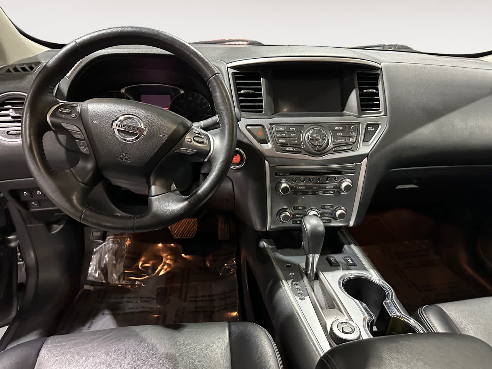 2020 Nissan Pathfinder SL