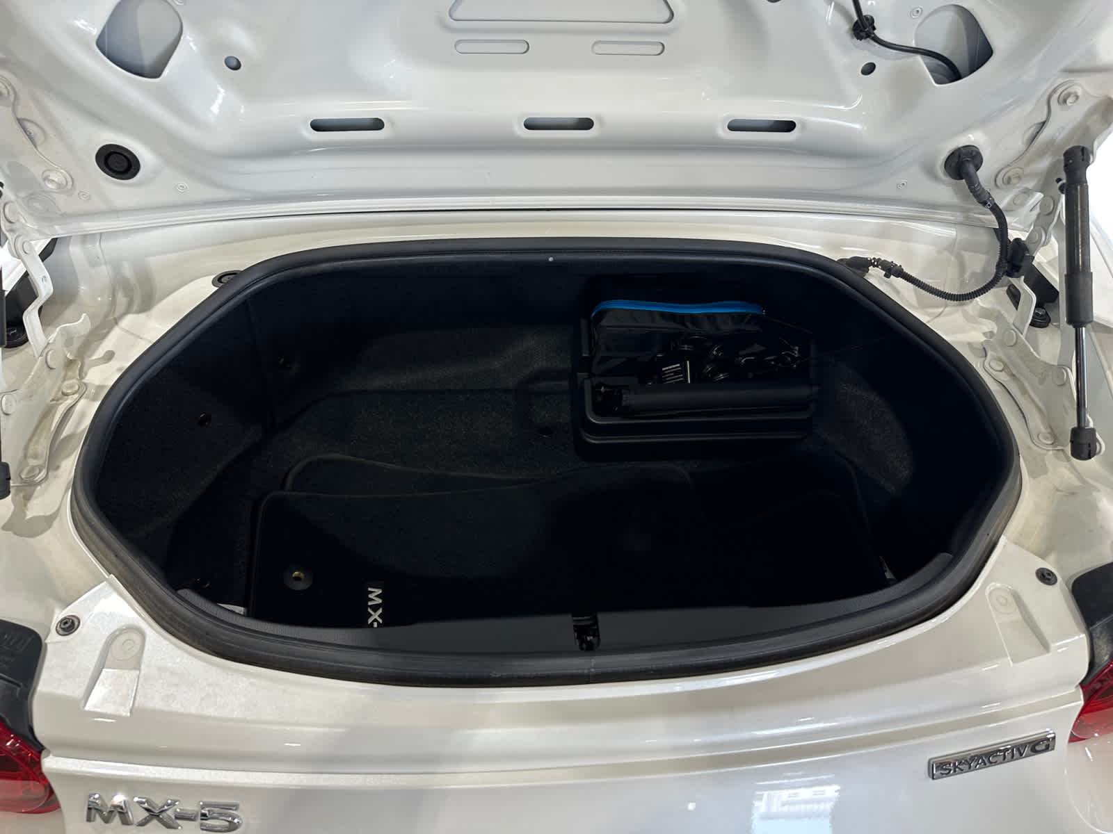 2022 Mazda MX-5 Miata RF Grand Touring