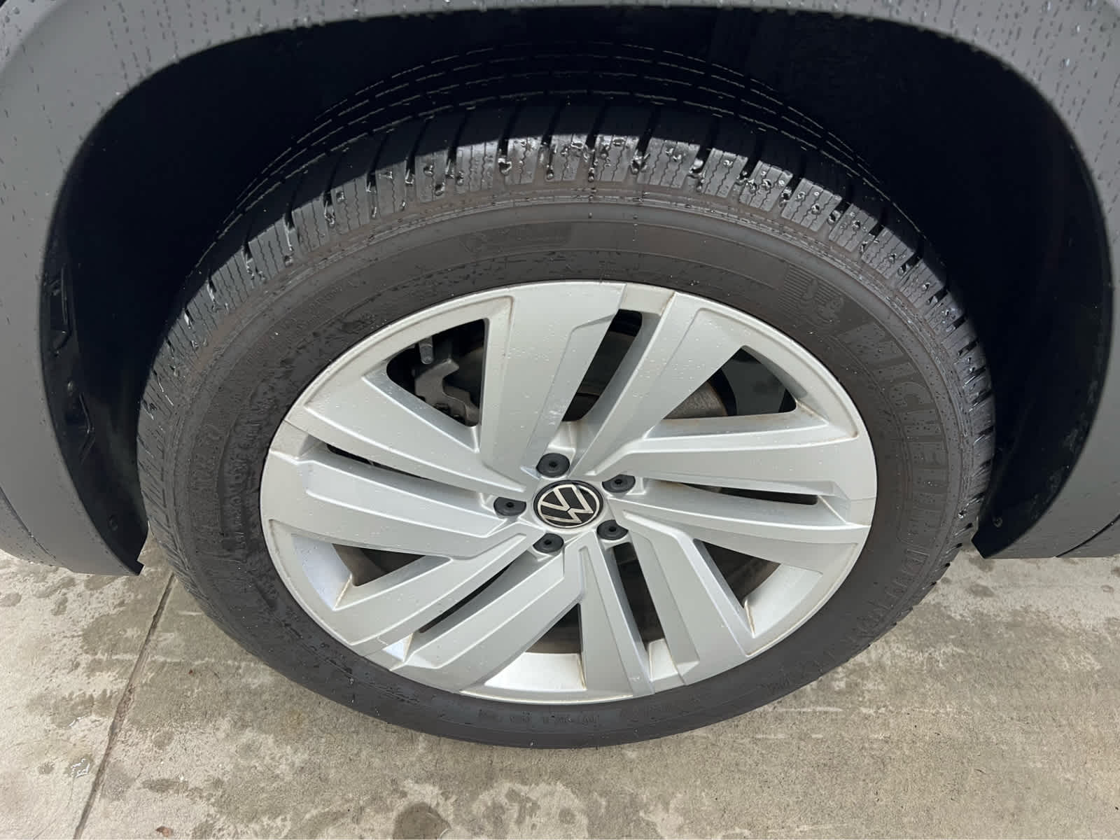 2021 Volkswagen Atlas V6 SEL photo 4