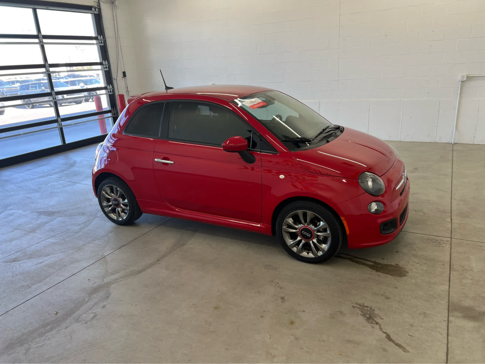 2017 Fiat 500 Pop photo 2