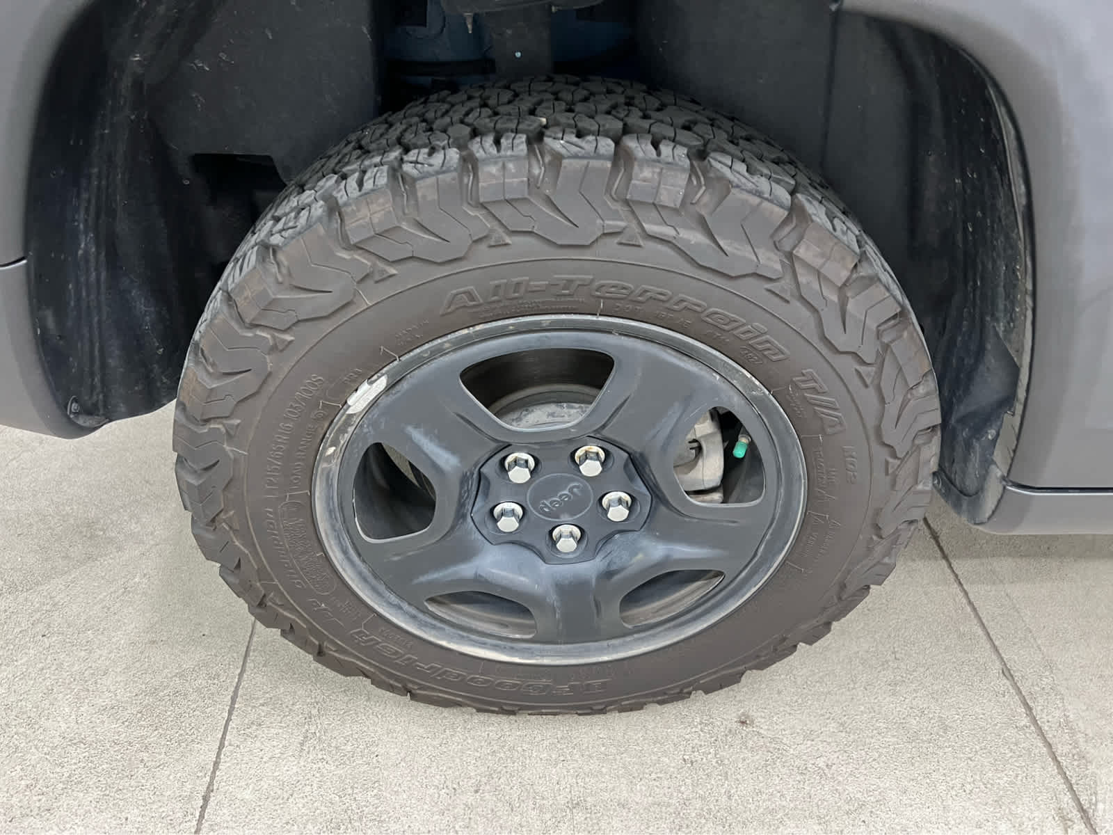 2021 Jeep Compass Sport photo 3