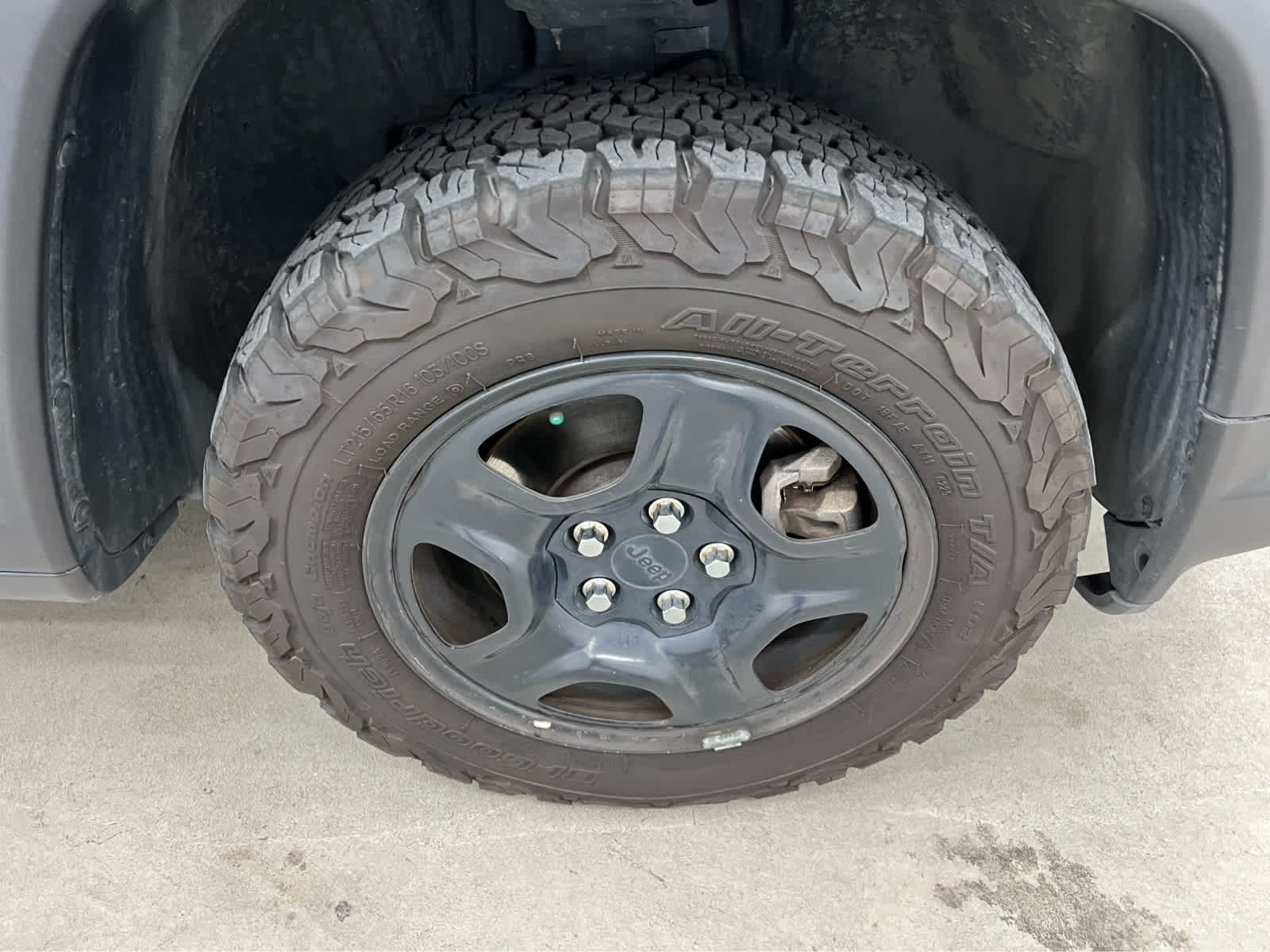 2021 Jeep Compass Sport photo 2