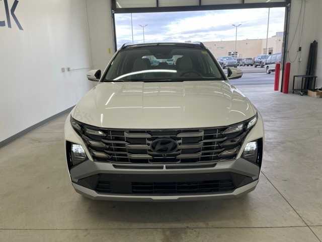 2025 Hyundai Tucson Limited photo 4