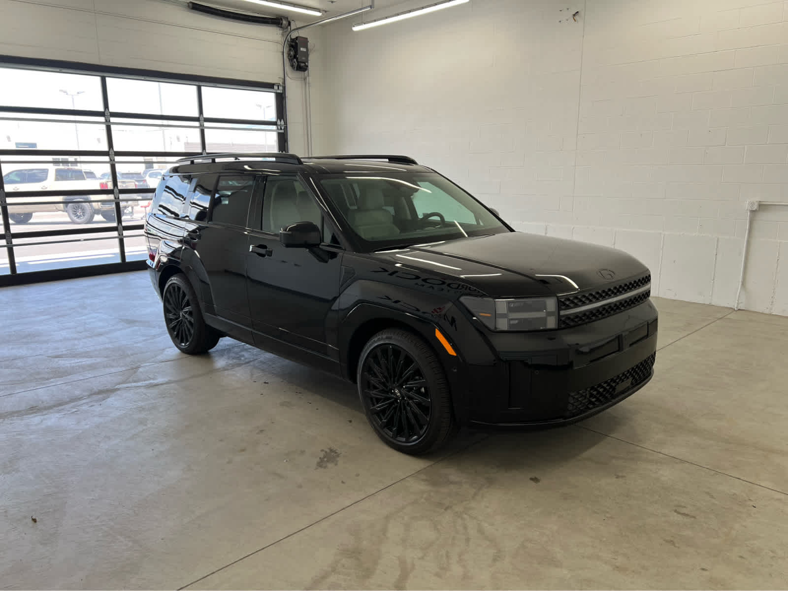 2025 Hyundai Santa Fe Calligraphy photo 2