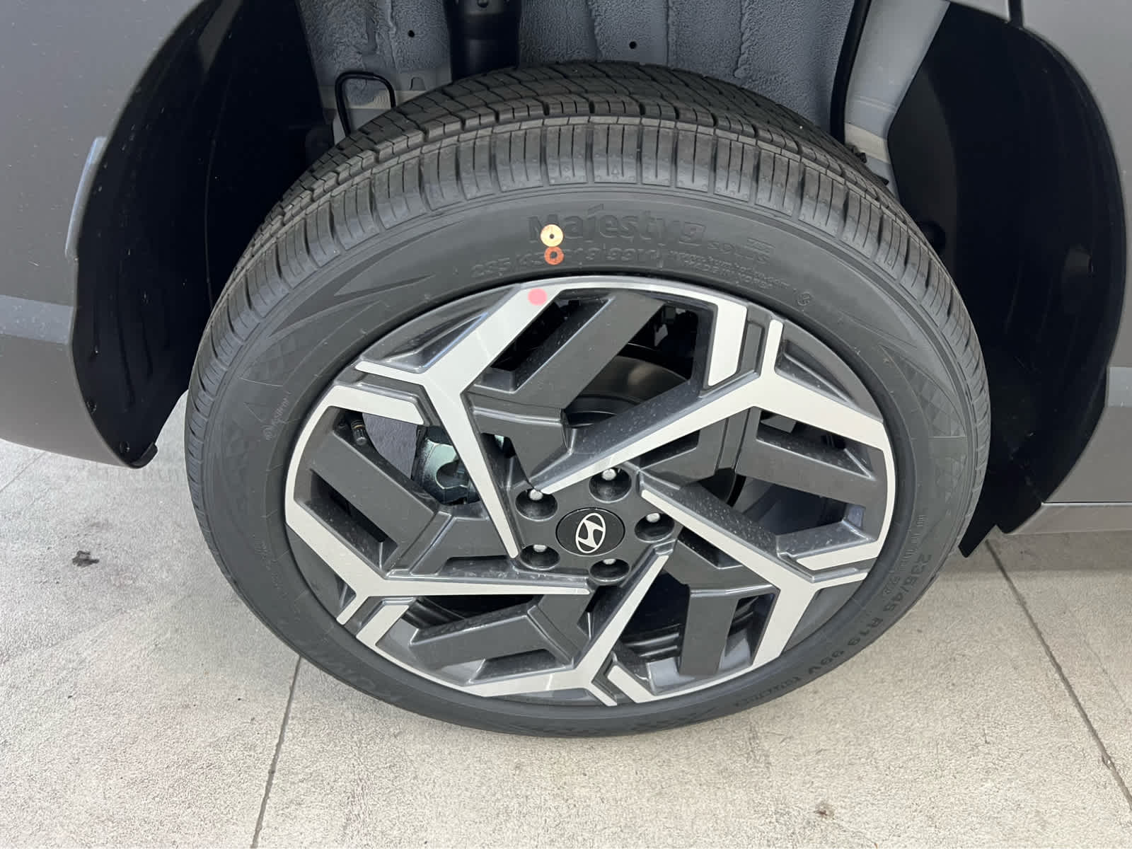 2026 Hyundai Kona SEL photo 2