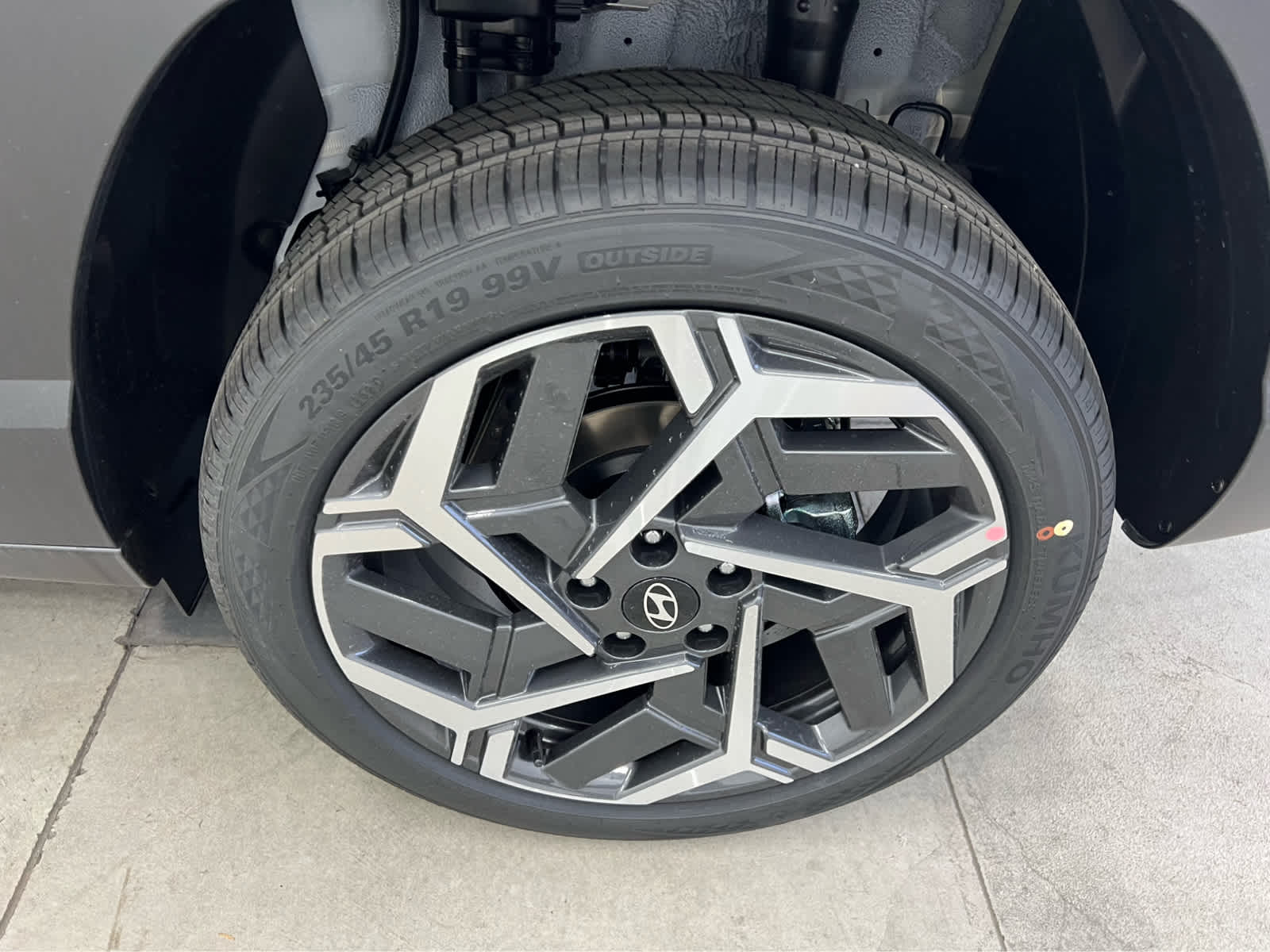 2026 Hyundai Kona SEL photo 3