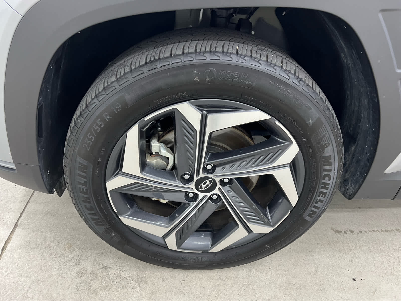 2024 Hyundai Tucson Plug-in Hybrid SEL photo 3