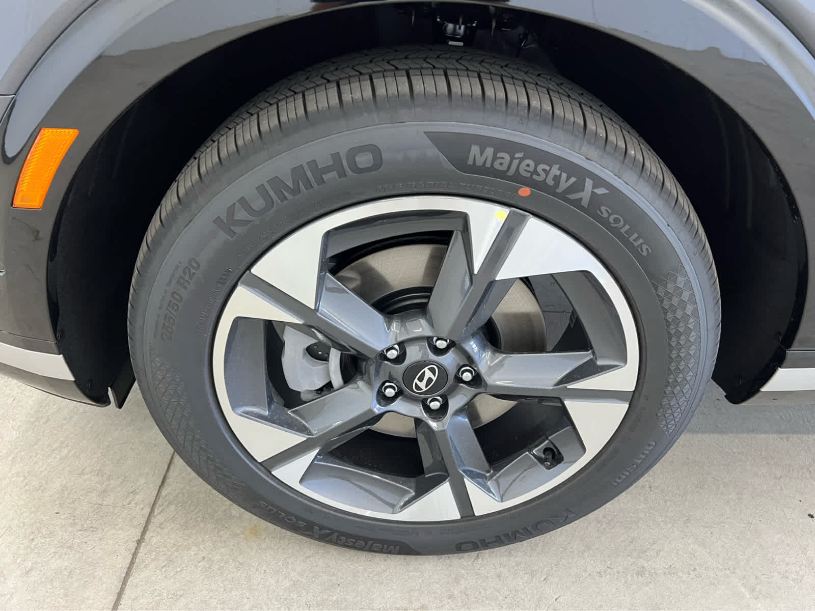 2026 Hyundai Palisade Limited photo 3