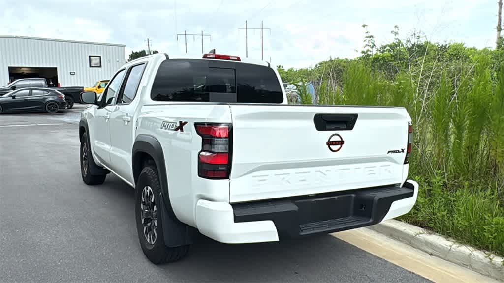 2024 Nissan Frontier PRO-X photo 2