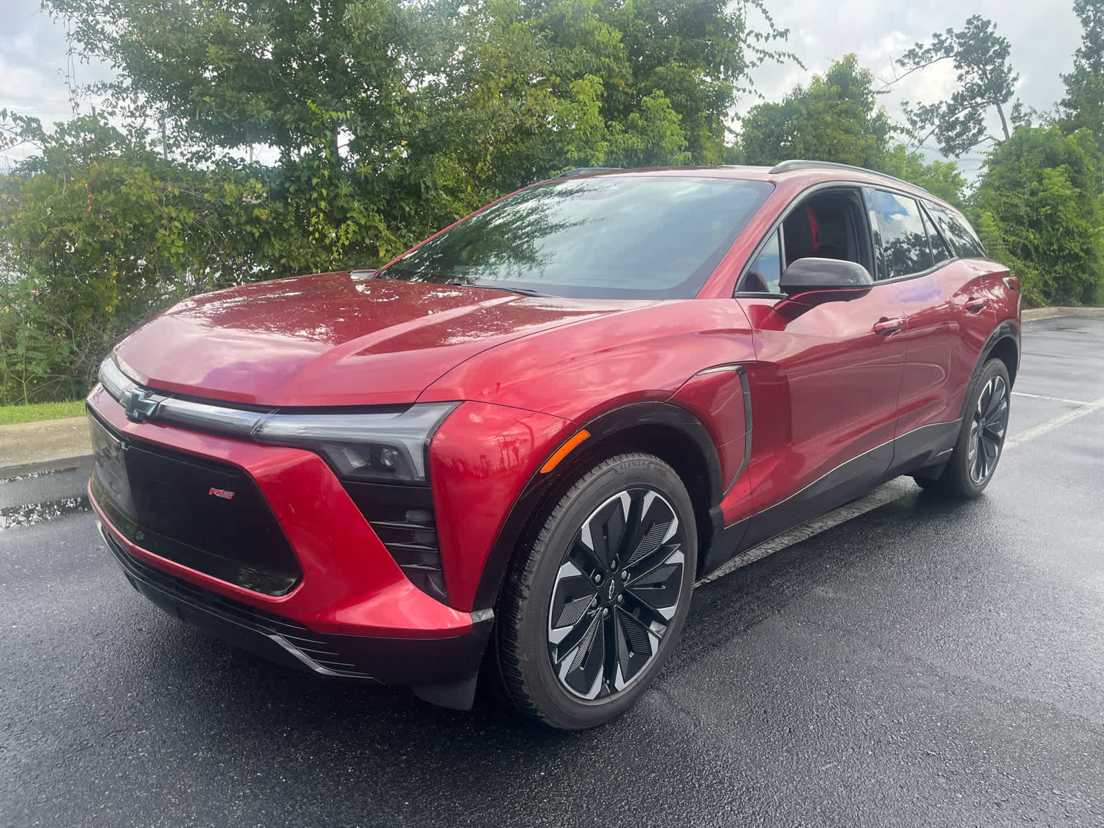 2024 Chevrolet Blazer EV RS photo 2