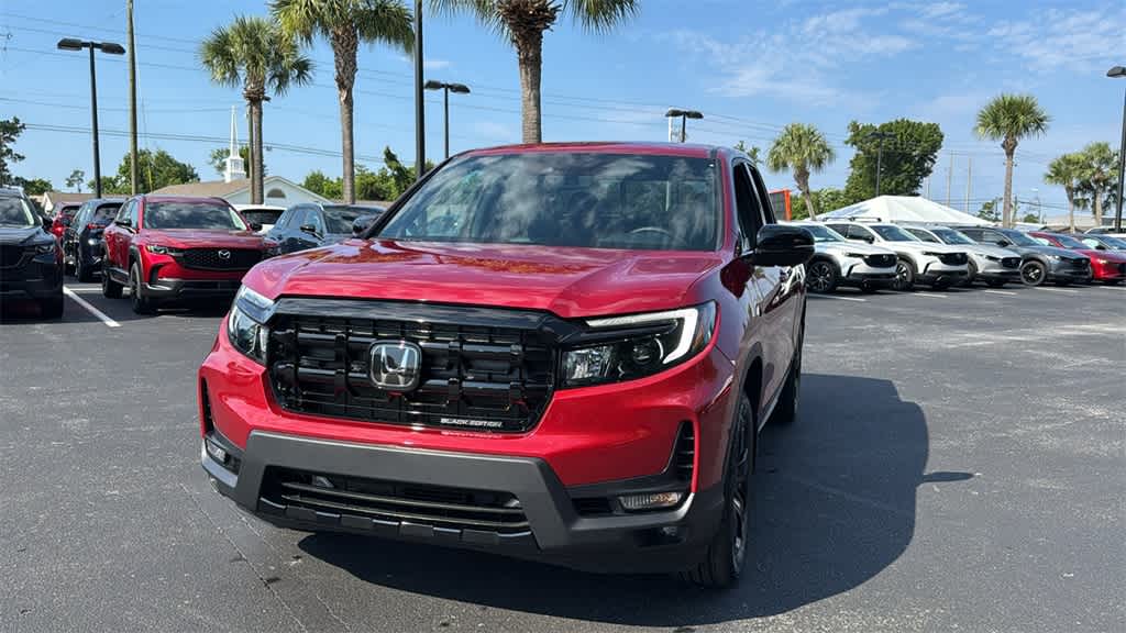 2025 Honda Ridgeline Black Edition photo 2