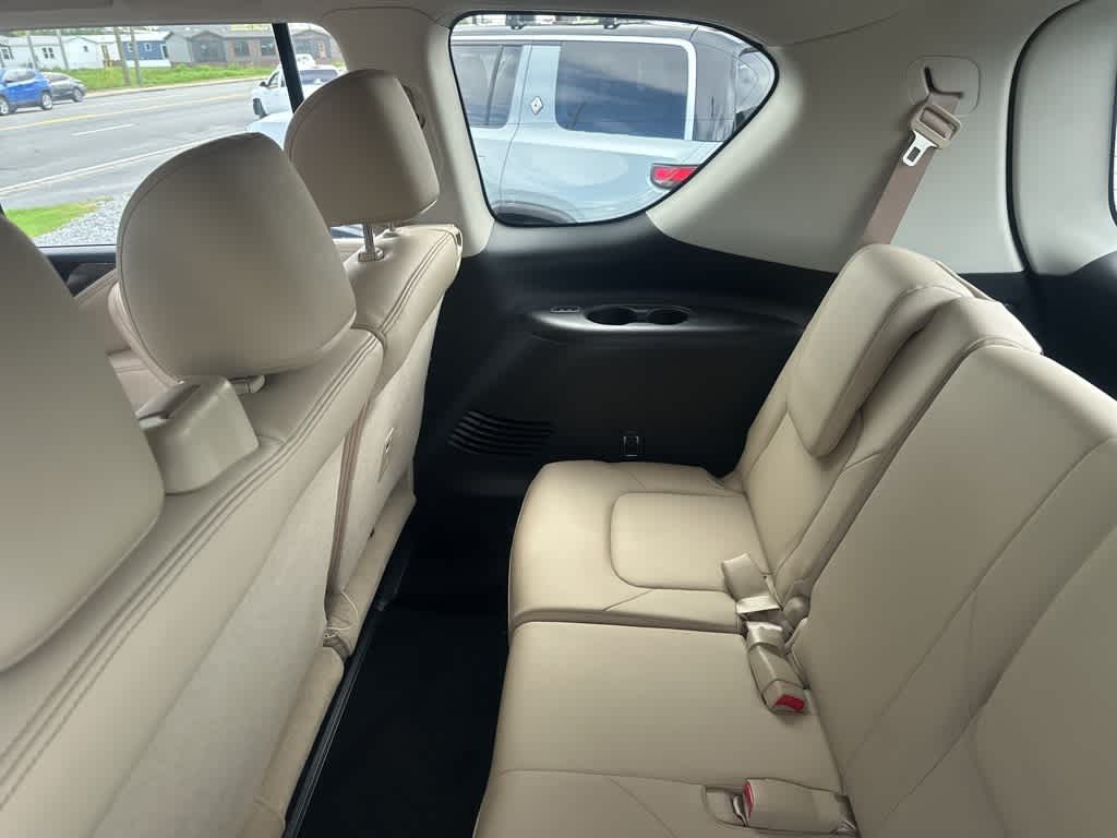 2024 Nissan Armada Platinum photo 4