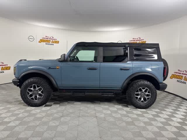 2021 Ford Bronco Badlands photo 2