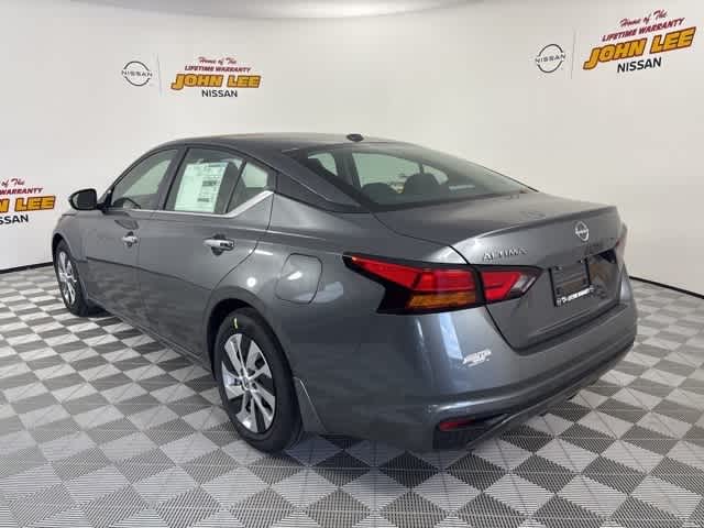 2025 Nissan Altima S photo 3