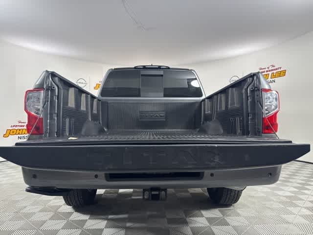 2024 Nissan Titan SV photo 4