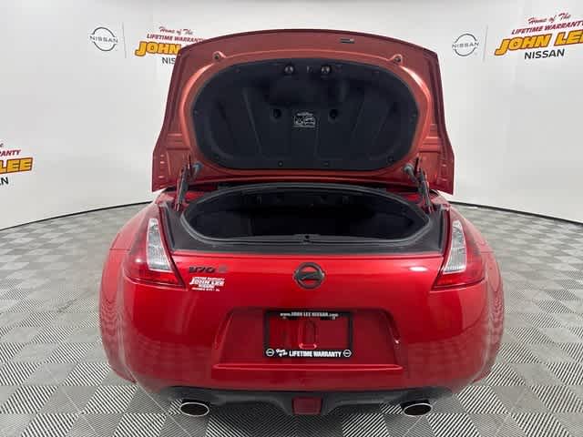 2018 Nissan 370Z Touring Sport photo 5