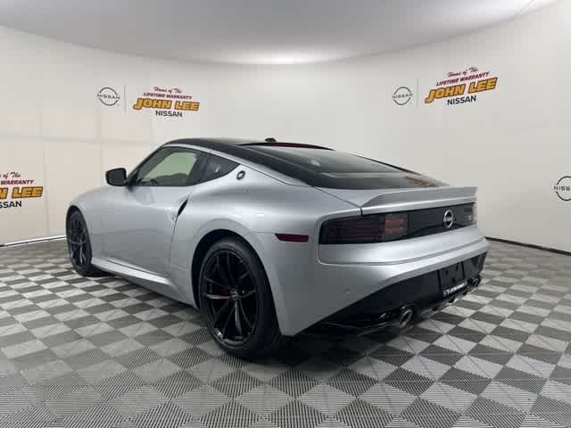 2024 Nissan Z Performance photo 3