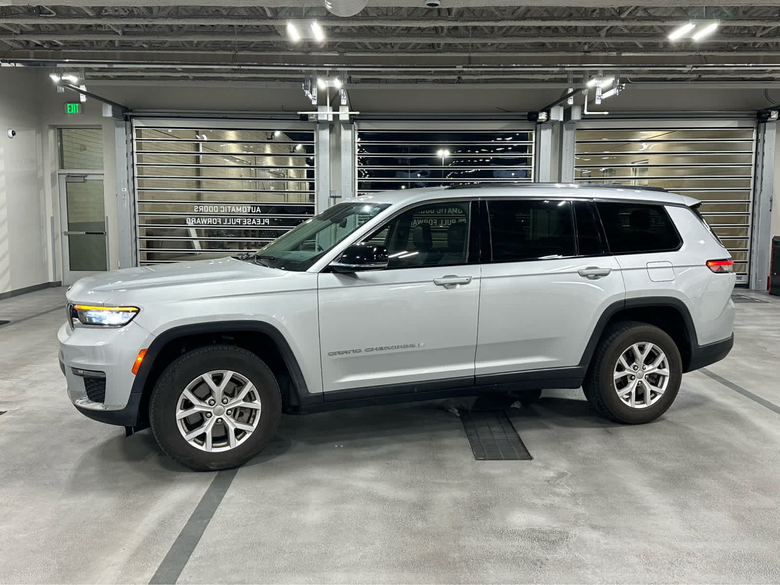 2021 Jeep Grand Cherokee L Limited 4WD