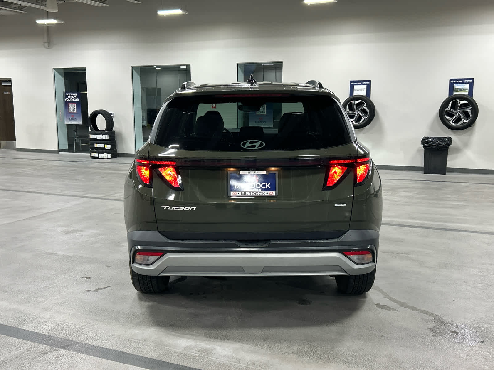 View vehicle photo 6