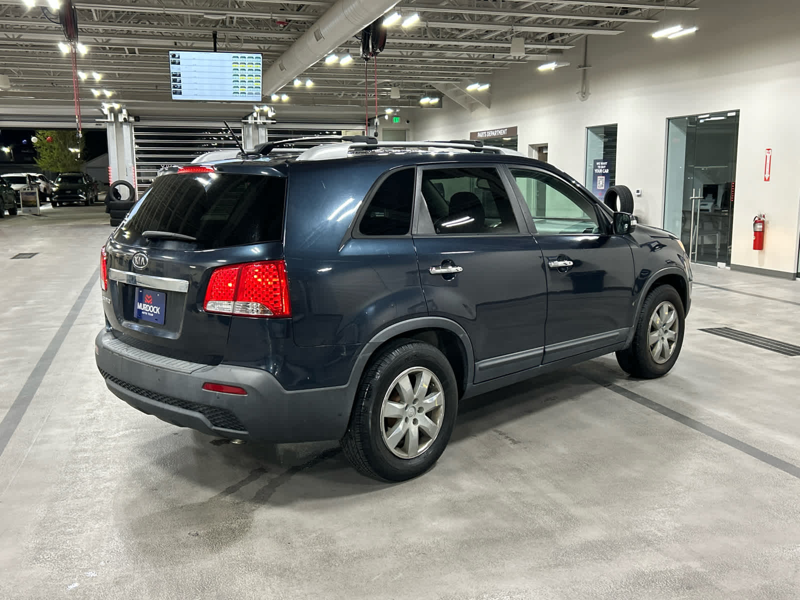 View vehicle photo 6