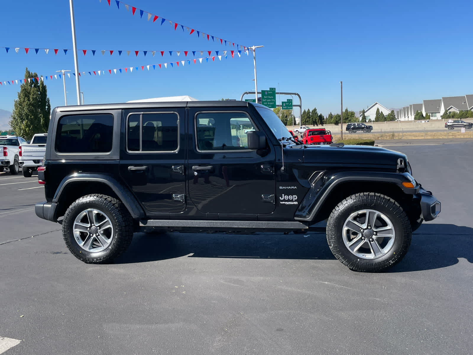 2019 Jeep Wrangler Unlimited Sahara photo 4