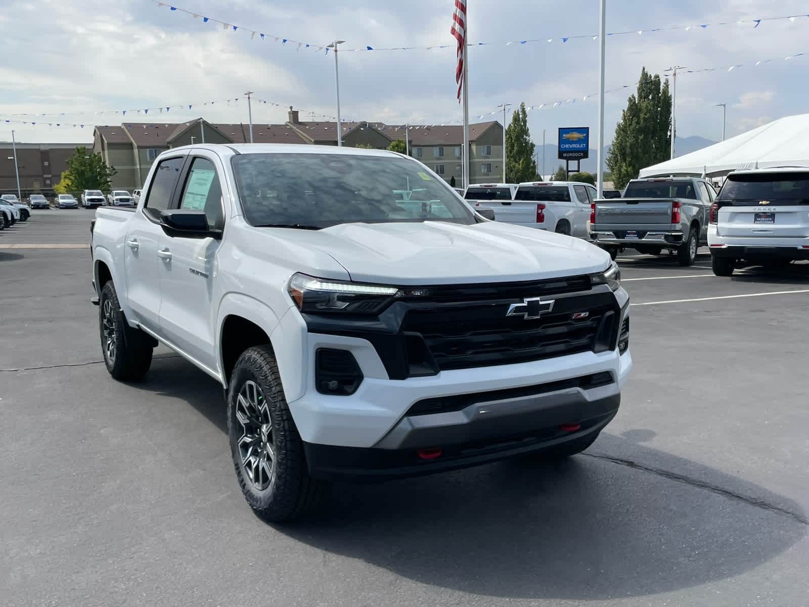 2026 Chevrolet Colorado Z71 photo 3
